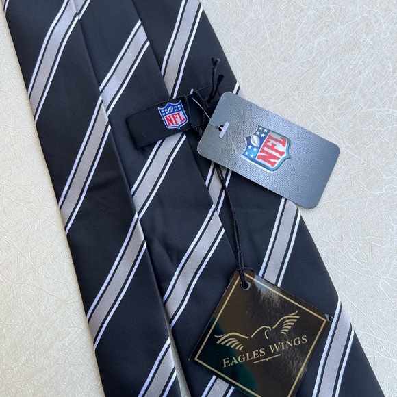 NFL Riders  Black and White Striped Tie - Picture 4 of 4